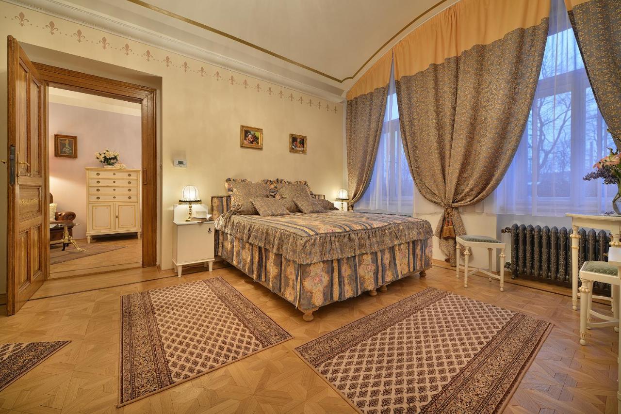 Apartman Dalia Janackovo Nabrezi Prague Luaran gambar