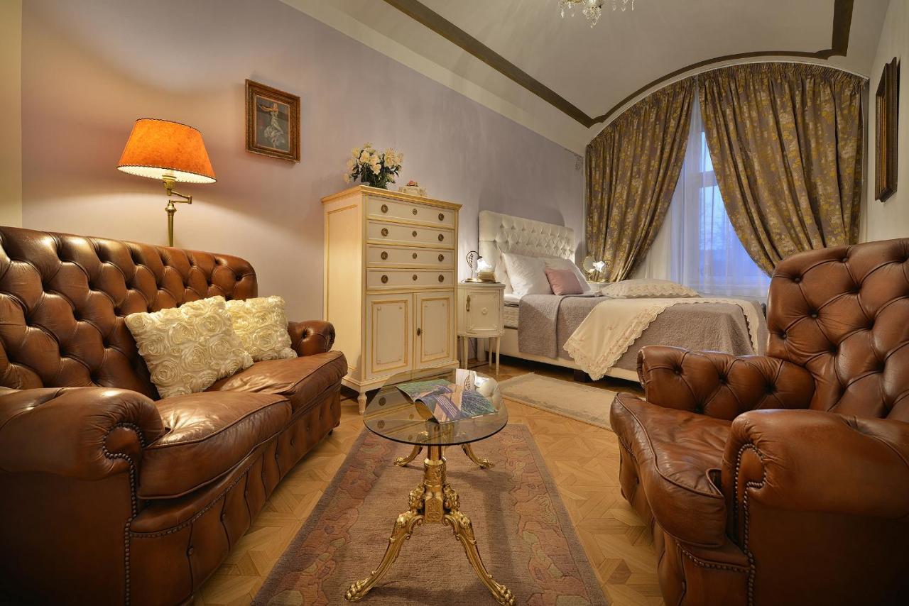 Apartman Dalia Janackovo Nabrezi Prague Luaran gambar